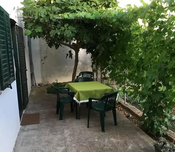 Apartments And Rooms Mirjana Bibinje