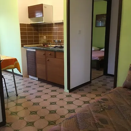 بيت ضيافة And Mirjana بيبينيا