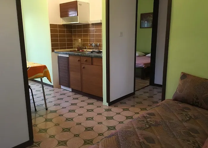 בית הארחה And Mirjana ביבינייה